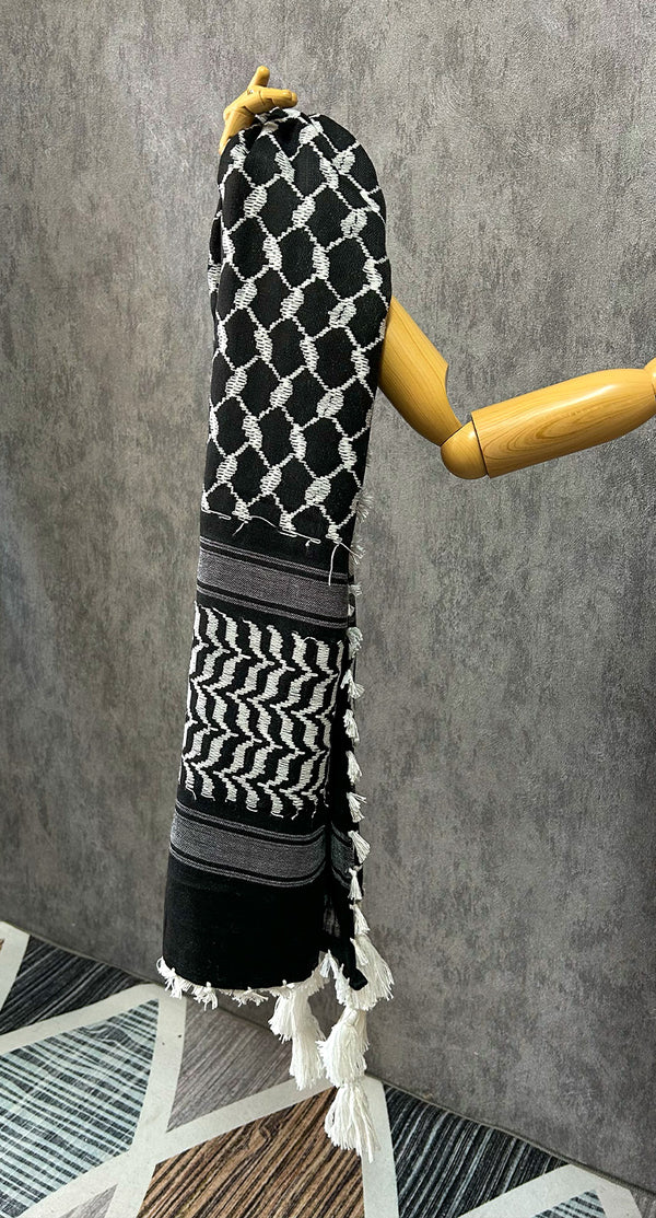 Traditional Palestine Keffiyah Scarves - Black & White - Amiiraa