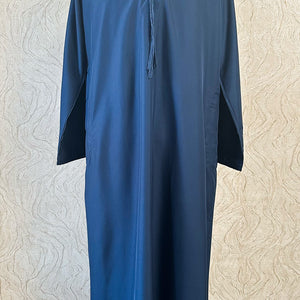 Long Sleeve Thobe - Al-Othaiman Tassel - Amiiraa