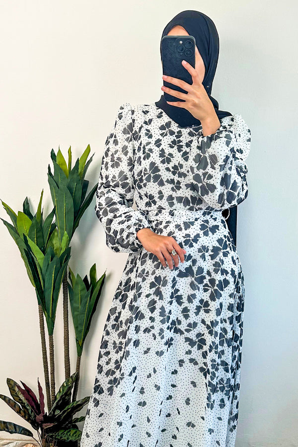 DMN Chiffon Flower Leaf Patterned Dress | Shop Maxi Dress Online - amiiraa