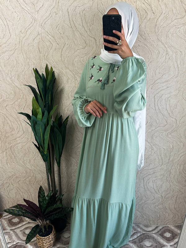 Flower Embroidered Maxi Dress - Amiiraa