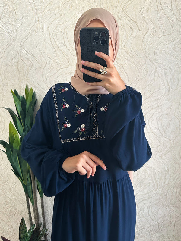 Flower Embroidered Maxi Dress - Amiiraa